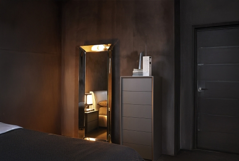 Pleasure-mirror by simplysofas.in